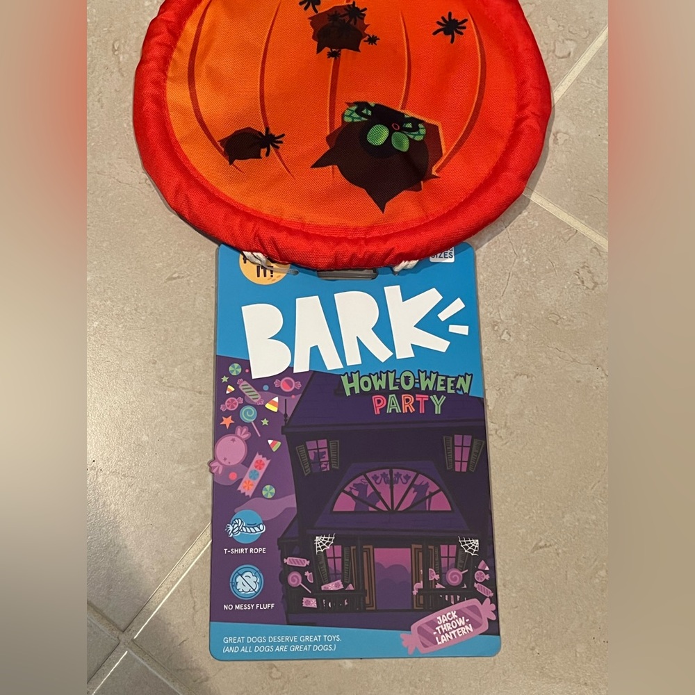 Bark Howl-o-ween Dog Toy frisbee